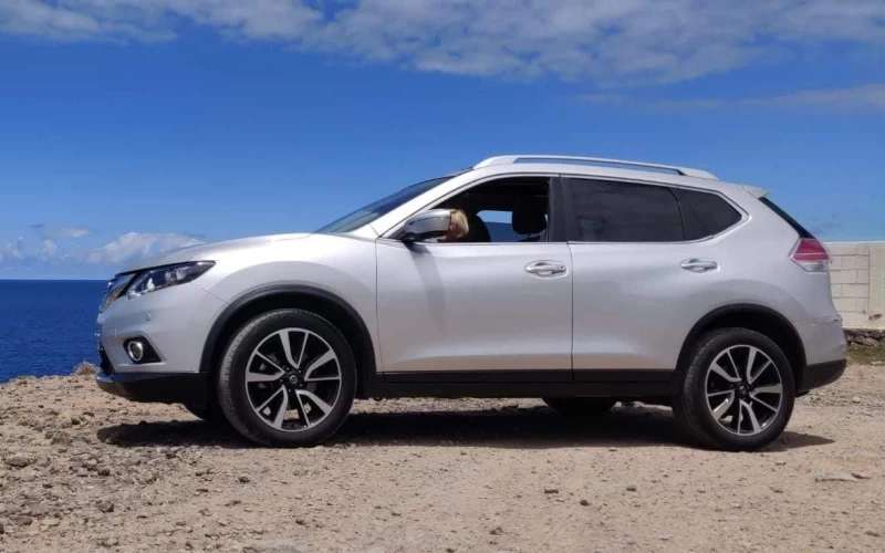 4 взрослых и 2 детей - Nissan X-Trail